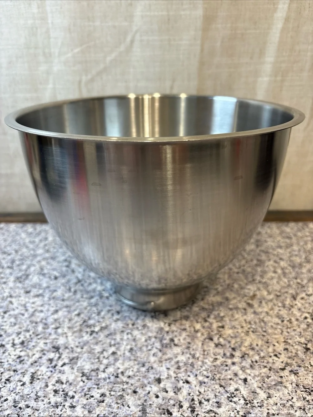VINTAGE KitchenAid K45 bowl. Stainless steel 4.5 qt. - Nice!